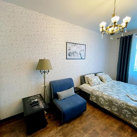 Italian Boulevard Modern Apartment Odesa Exterior foto